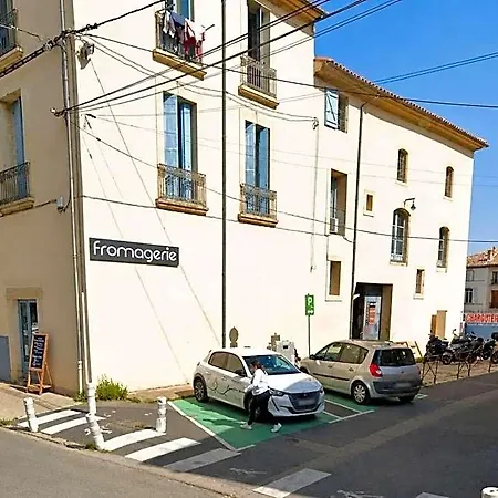 Liebeshotel Confort Avec Balneo Et Lit King Size Pézenas