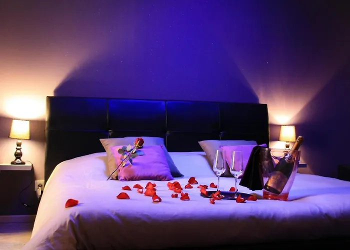 Confort Avec Balneo Et Lit King Size Hodinový hotel